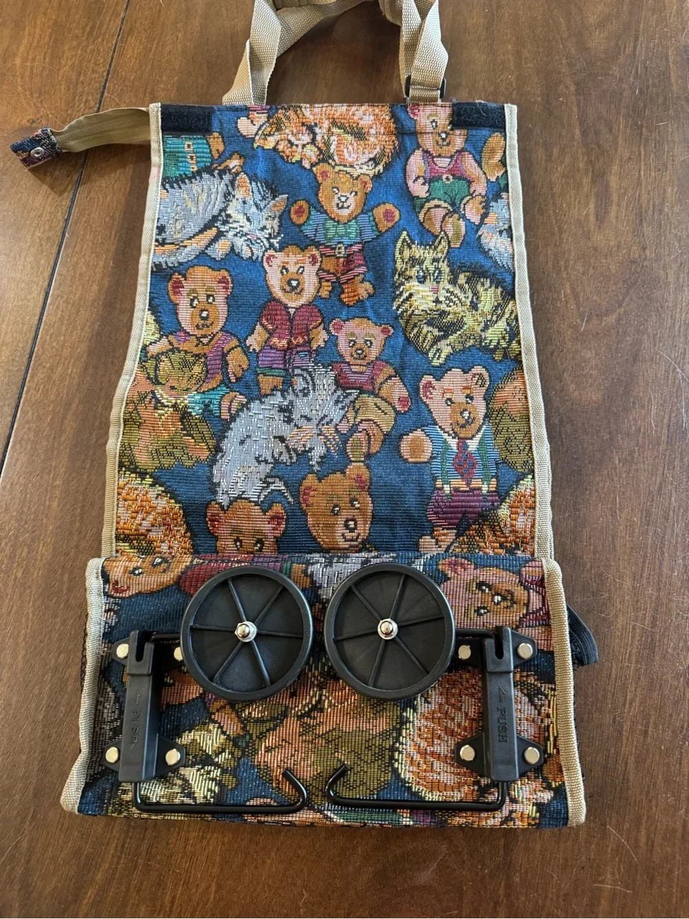 Vintage Pioneer Foldable Tapestry Rolling Tote - Bear/Cat